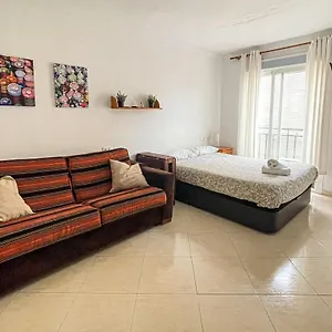 Couples Nest In Malaga! Appartamento Málaga